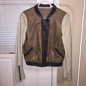 Romeo + Juliet Couture cropped baseball jacket
